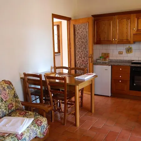 Sleeps 2 Pool Wifi T764925 Apartmán *